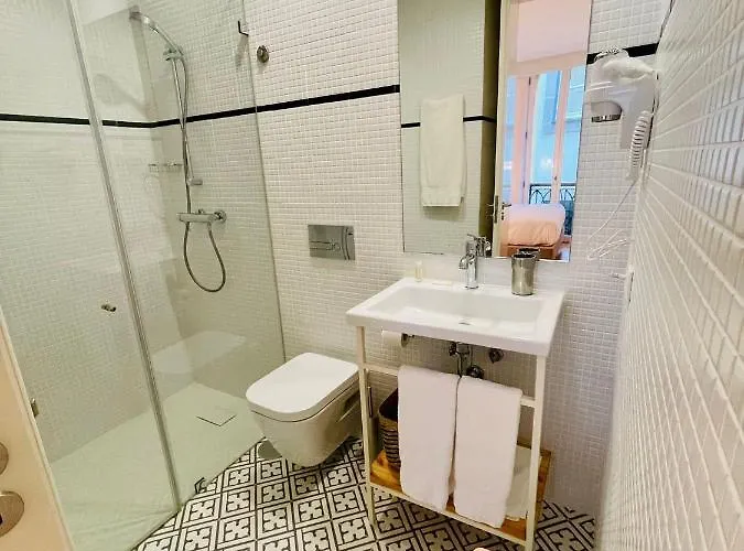 Apartment Chic & Cozy - Mercadores